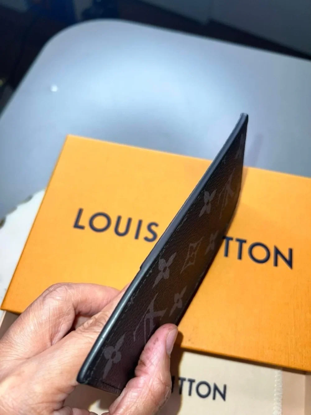 Louis Vuitton Black Monogram Coin and Card Holder - Picture 3 of 8